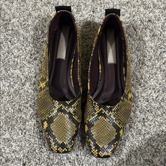 Franco Sarto Vana Flats Yellow Snake 8.5 - Picture 2 of 8